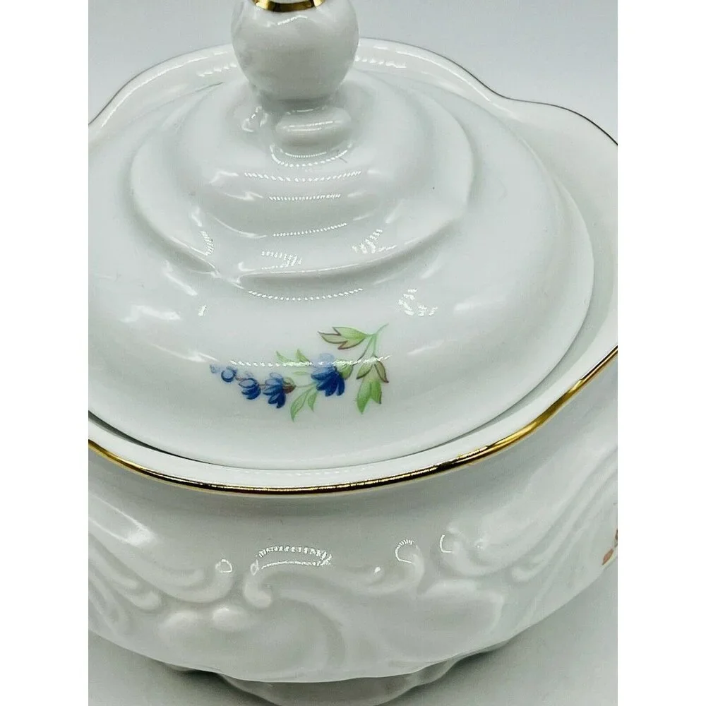 Wawel China Rose Garden Sugar‎ Bowl with Lid Poland Embossed Gold Gilt 5 inch